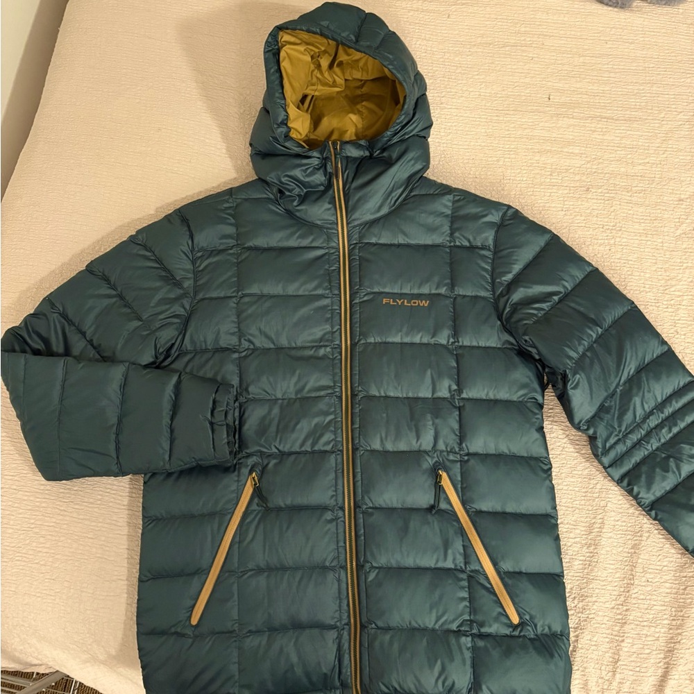 Men’s FlyLow down jacket. Size S